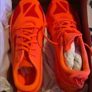 Puma LQDCELL Optic Sheer size 6